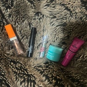 MISC Travel Size Beauty Bundle ✨